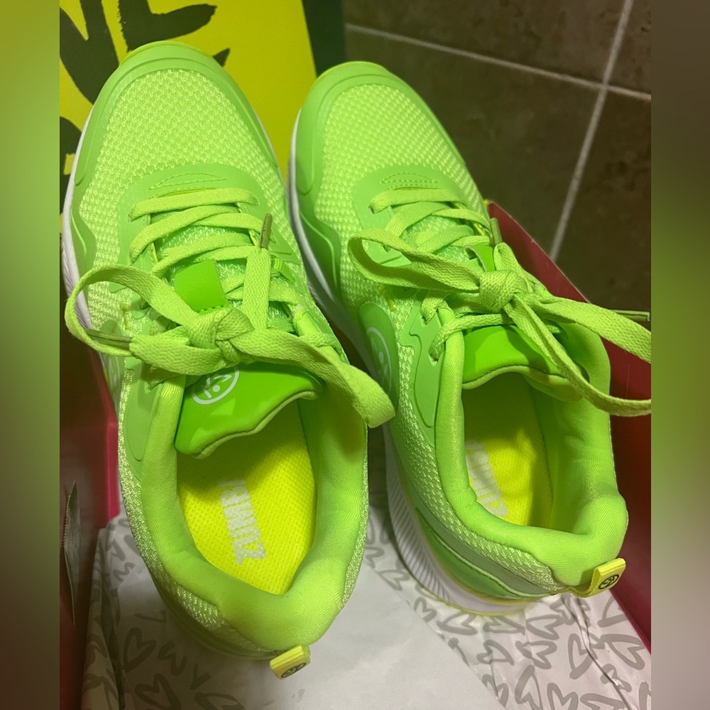 Zumba shoes only used once they fit large for me :( Like new